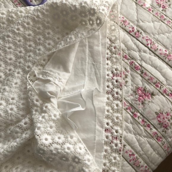 Lilly Pulitzer white cotton crochet like lined dress size 4 - Picture 4 of 8